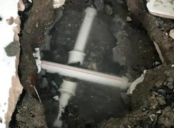 龙海阳台漏水维修公司为您分享楼上楼下漏水怎么处理